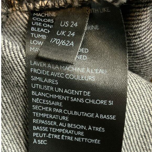 Free People Bailey Maverick Mini Skirt Women's Size 24 Frayed Raw Hem Denim NEW - Picture 10 of 12